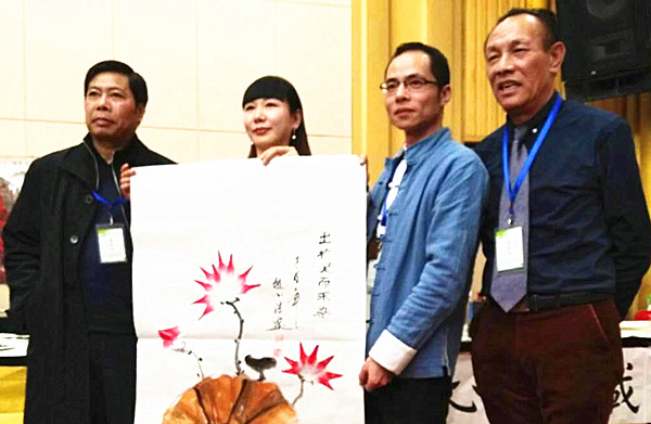 左起：王蔚波、赵小洁、吴晋华、屠玉峰在梅地亚.jpg