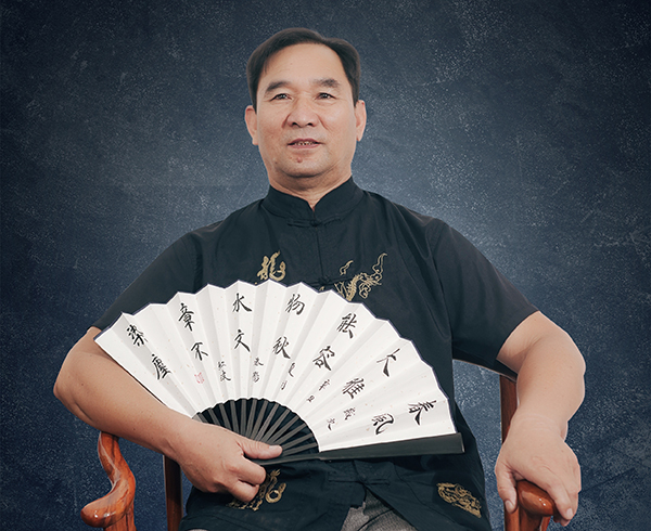王学永人像1.jpg