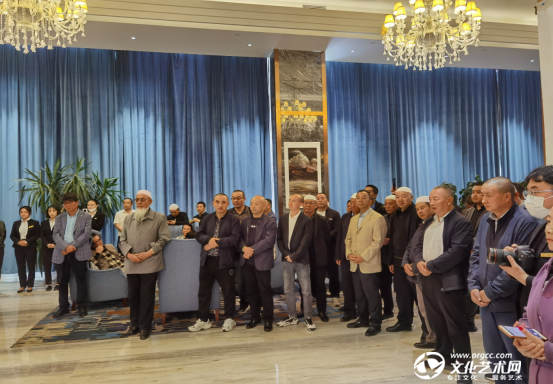 1_（新聞通稿）中外名人藝術(shù)院青海分院在西寧掛牌成立 - 副本(1)484.png
