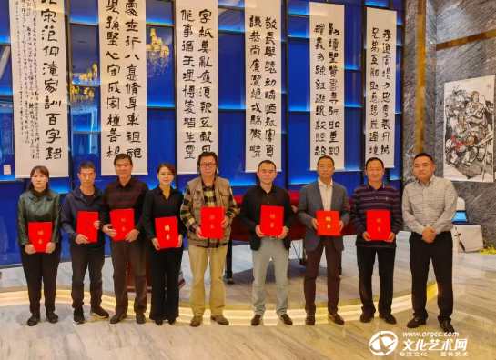 1_（新聞通稿）中外名人藝術(shù)院青海分院在西寧掛牌成立 - 副本(1)569.png