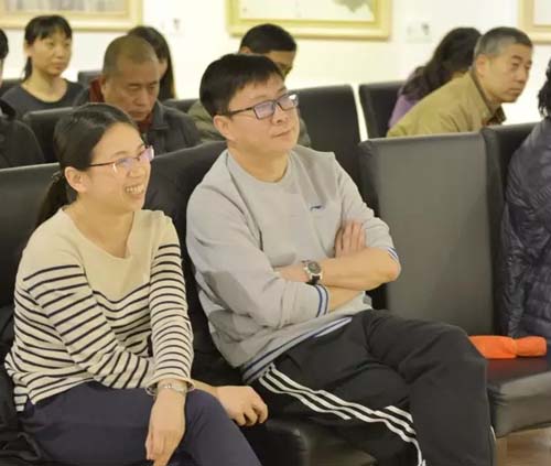2B56.tmp.jpg 2B56.tmp.jpg